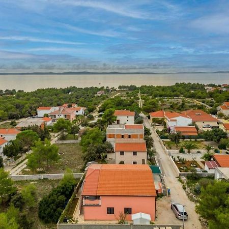 Apartman Zlata Vir Bagian luar foto
