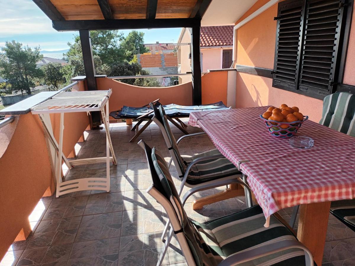 Apartman Zlata Vir Bagian luar foto